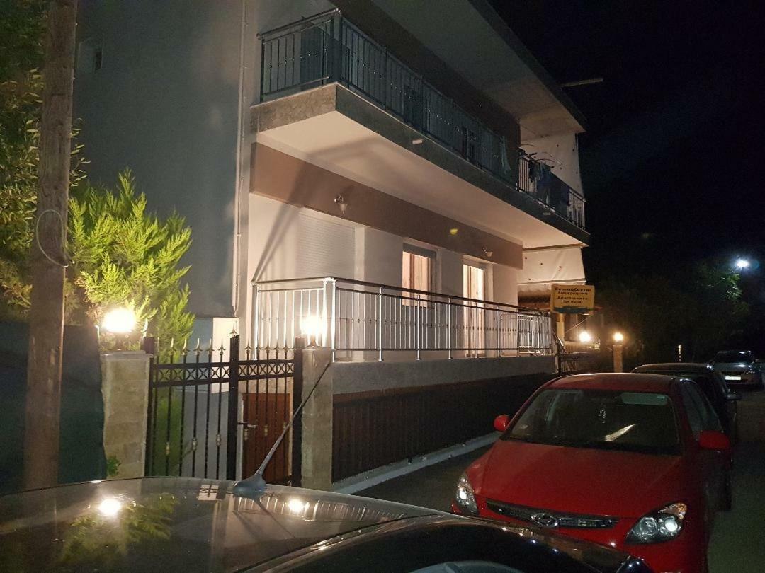 Dimitris Apartments Nea Plagia Exteriér fotografie